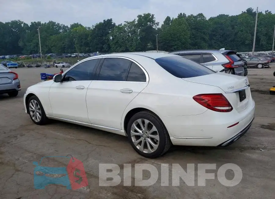 WDDZF4KB2HA171890 Photo# 2