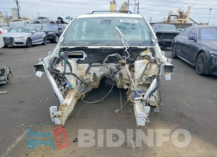 1C4RDJDG3PC695107 Photo# 5