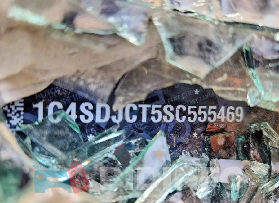 1C4SDJCT5SC555469 Photo# 13