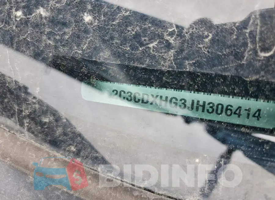2C3CDXHG3JH306414 Photo# 12