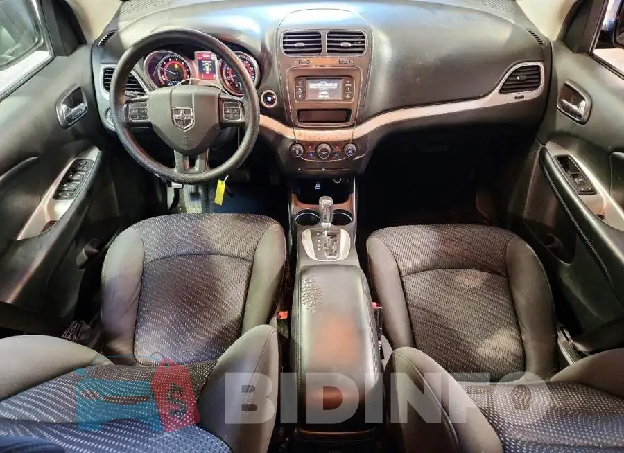 3C4PDCAB8HT563851 Photo# 8