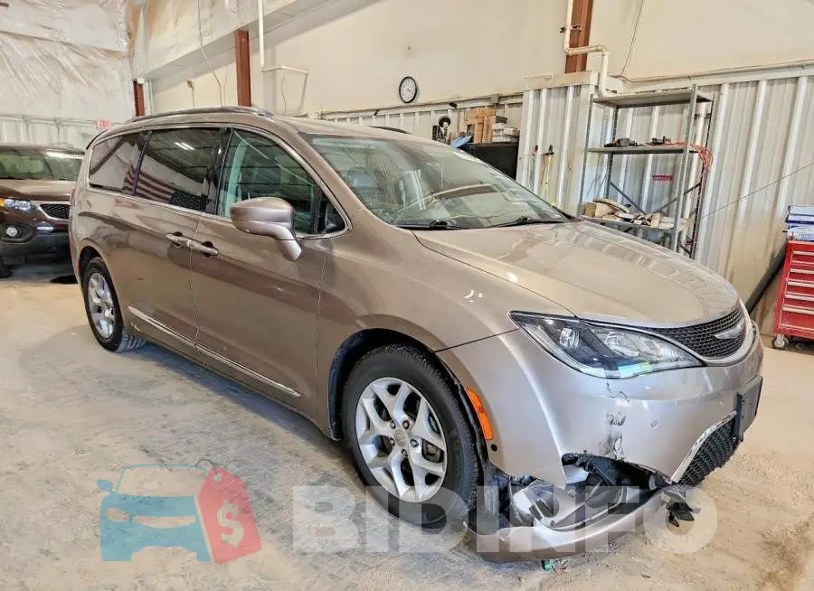 2C4RC1EG1HR669048 Photo# 4