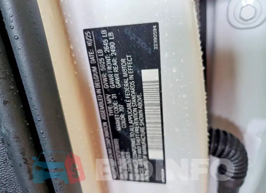 YV4L12UC6T2735551 Photo# 14