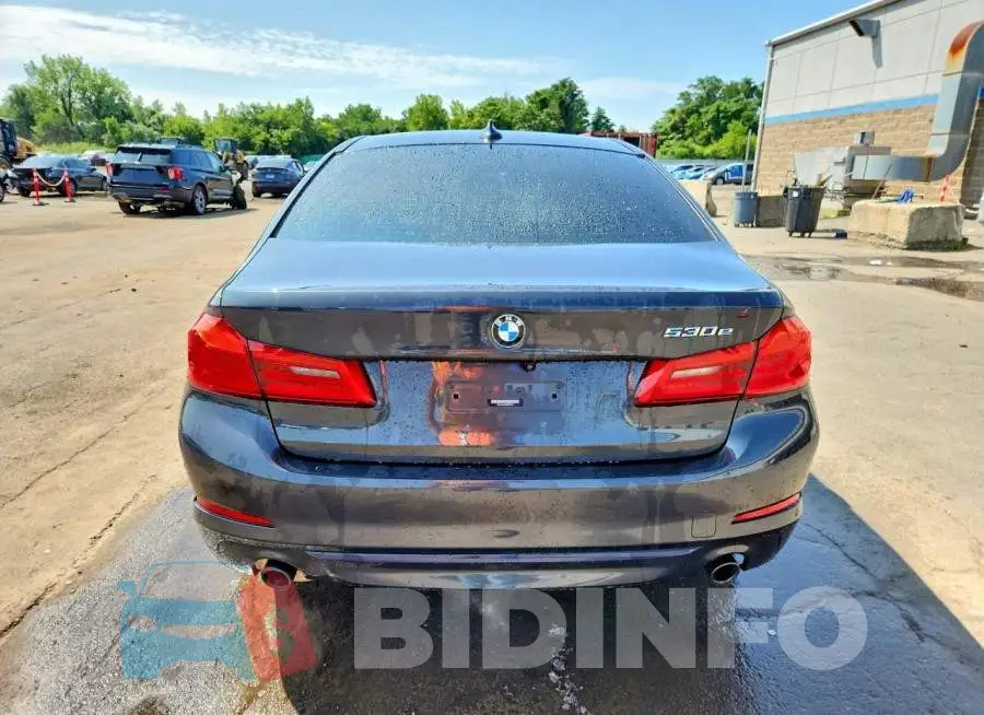 WBAJB1C52KB375162 Photo# 6