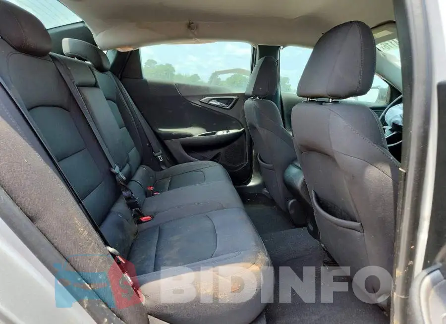 1G1ZB5ST5HF224971 Photo# 10