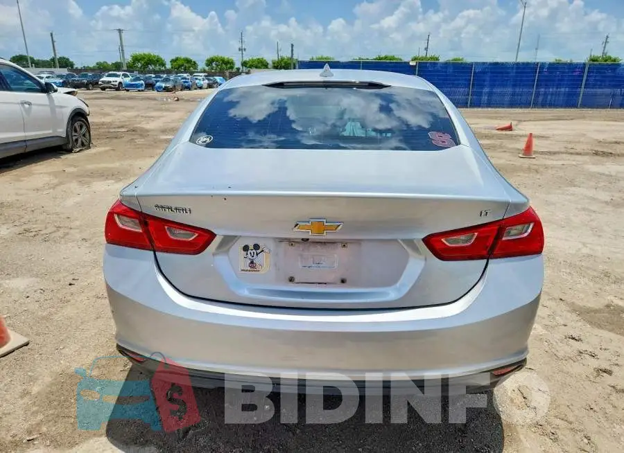 1G1ZD5ST5JF228776 Photo# 6
