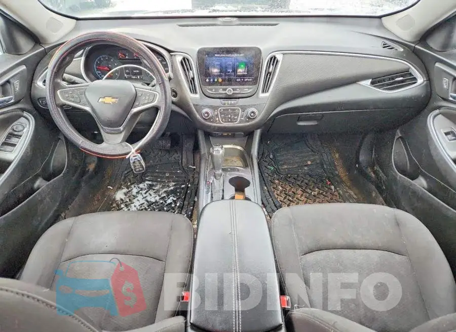 1G1ZD5ST5LF037698 Photo# 8