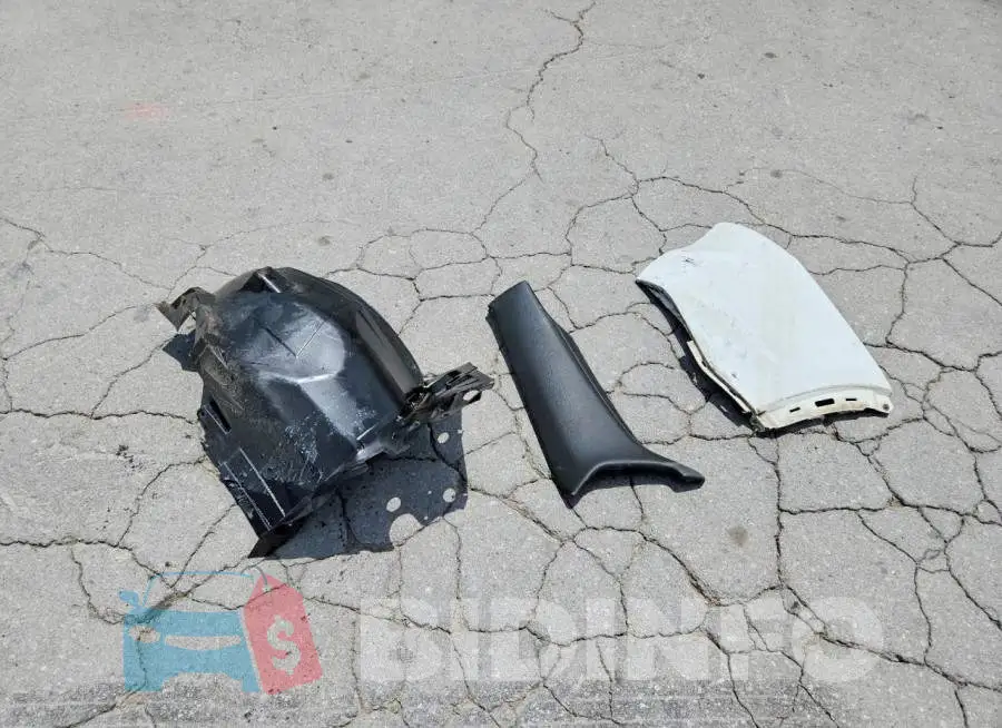 1GNERFKW9LJ183131 Photo# 13