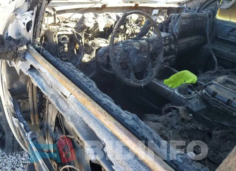 3GCUYEET7MG241338 Photo# 8