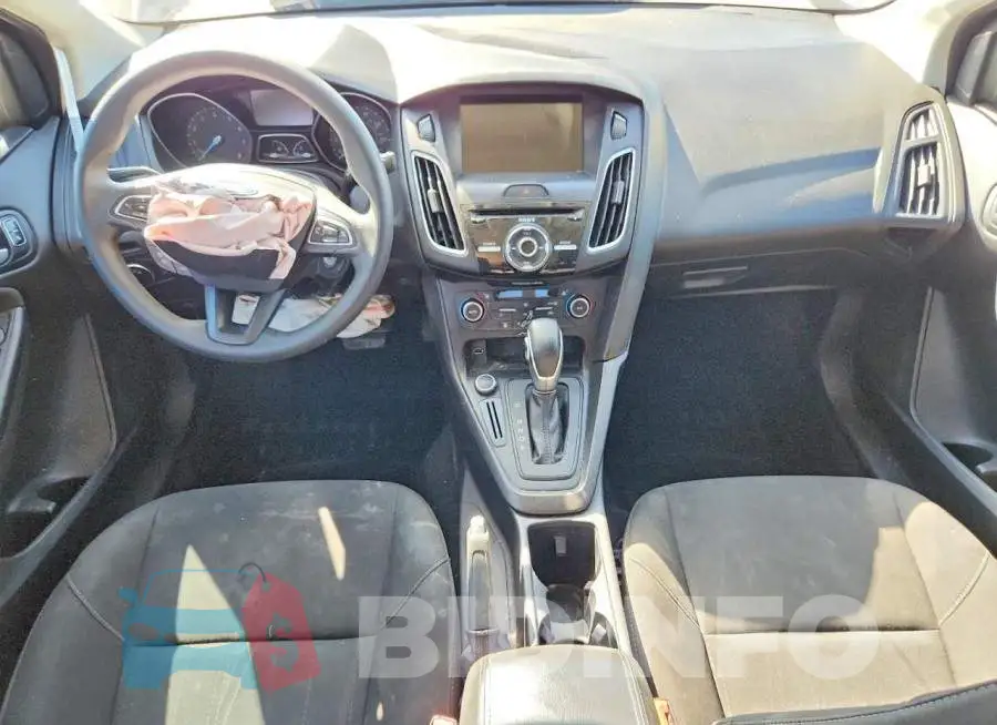 1FADP3H28HL322972 Photo# 8
