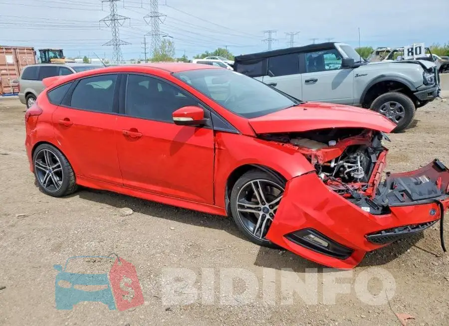 1FADP3L98HL258128 Photo# 4