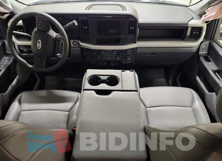 1FT7W2BA9TED50104 Photo# 8
