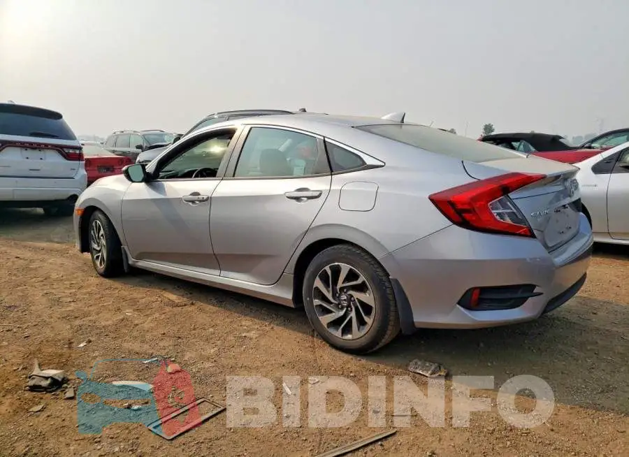 19XFC2F86HE055419 Photo# 2