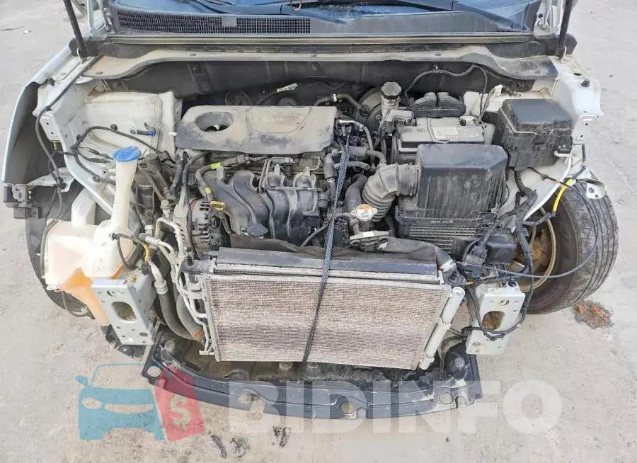 KNDJN2A2XH7455667 Photo# 11