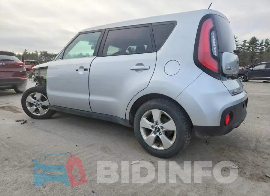 KNDJN2A2XH7455667 Photo# 2
