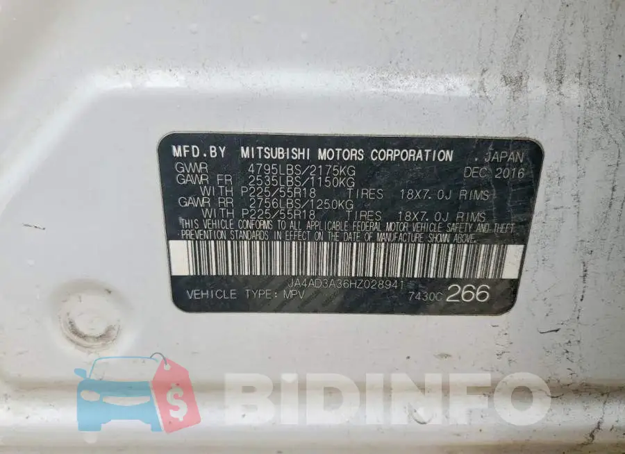 JA4AD3A36HZ028941 Photo# 14