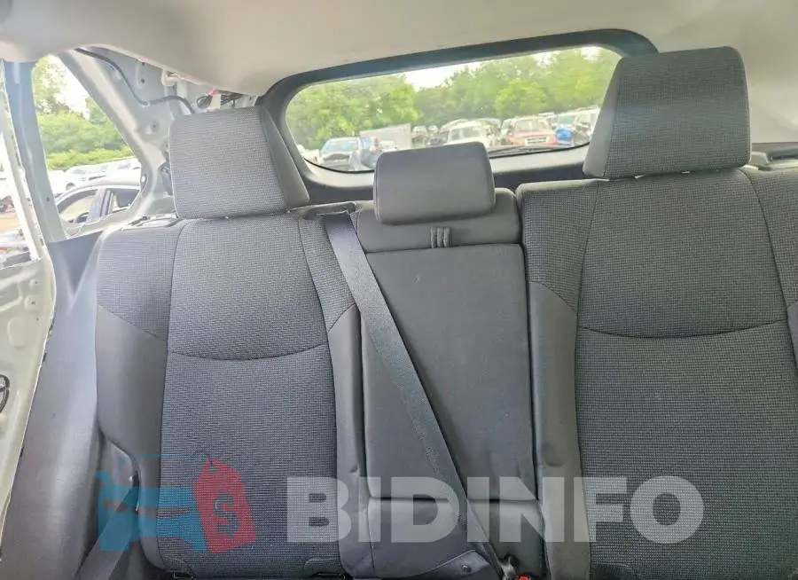 2T3F1RFVXMC152823 Photo# 10