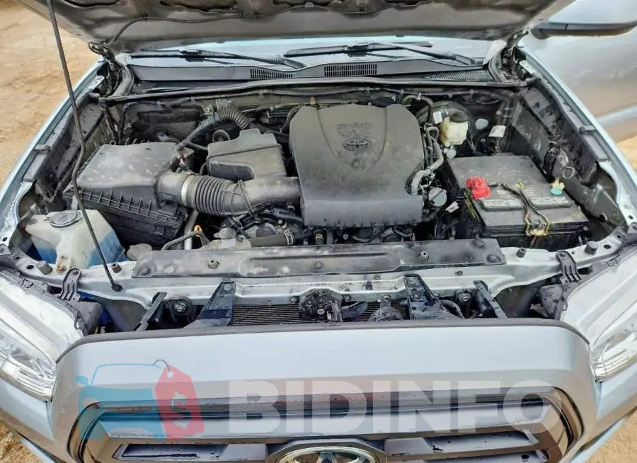 3TMCZ5AN2NM460193 Photo# 11