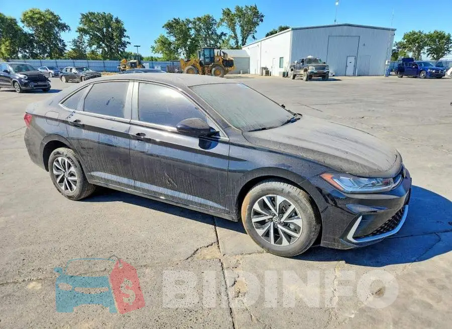 3VW5W7BU4TM004841 Photo# 4