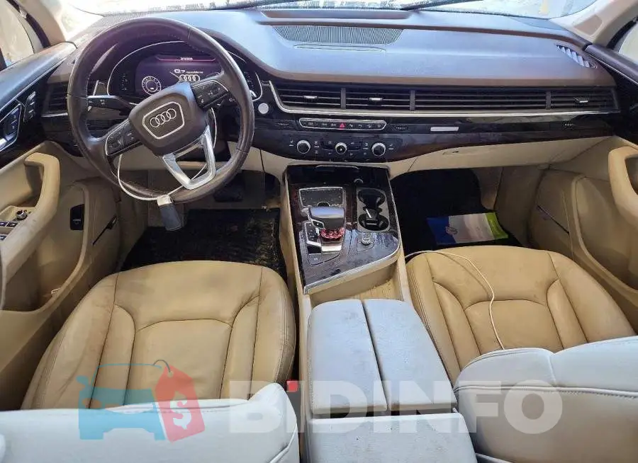 WA1LAAF72KD025184 Photo# 8