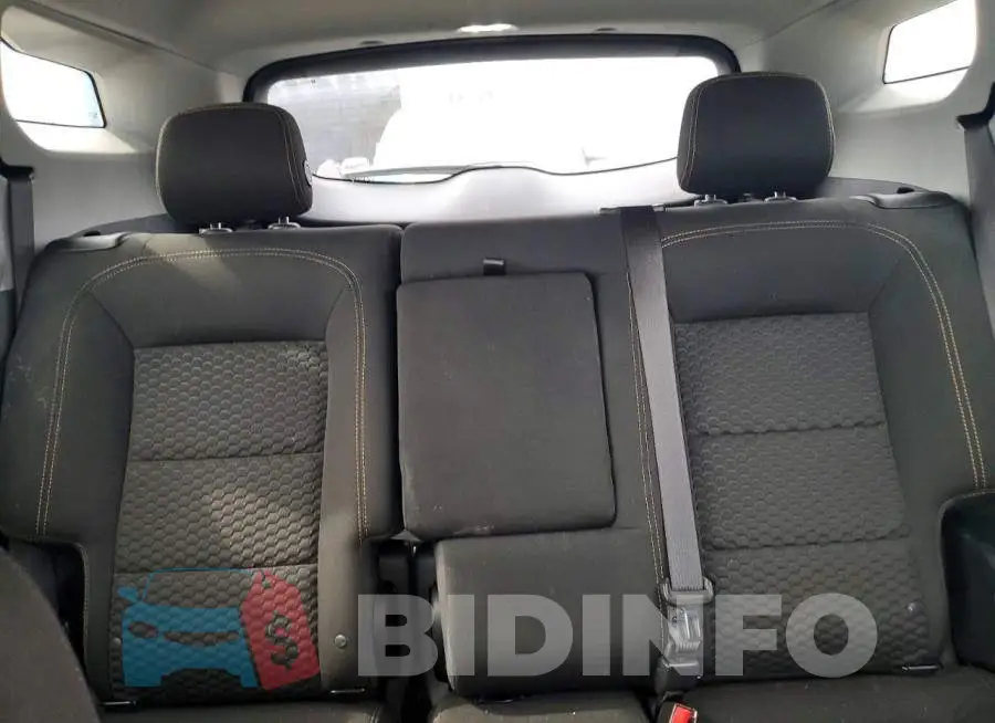 3GKALTEV8JL262956 Photo# 10