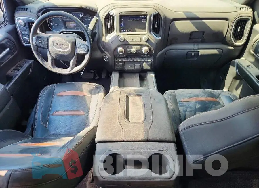 3GTP9EED2LG233598 Photo# 8