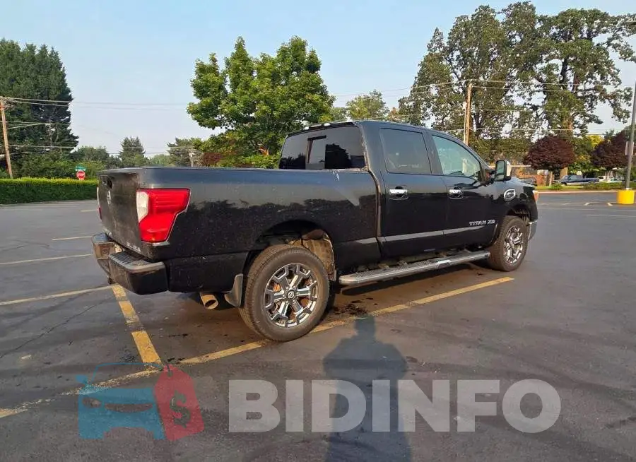1N6BA1F40HN569738 Photo# 4