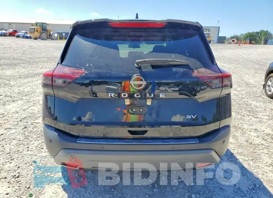5N1BT3BA6PC858472 Photo# 6