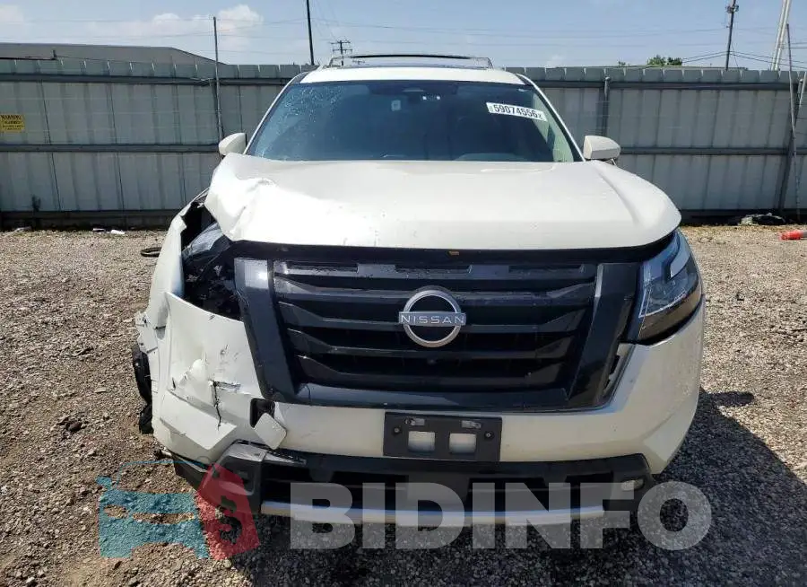 5N1DR3CD4PC240292 Photo# 5
