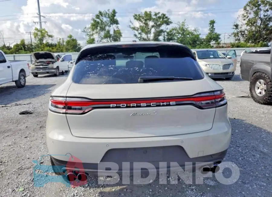 WP1AB2A59MLB36229 Photo# 6