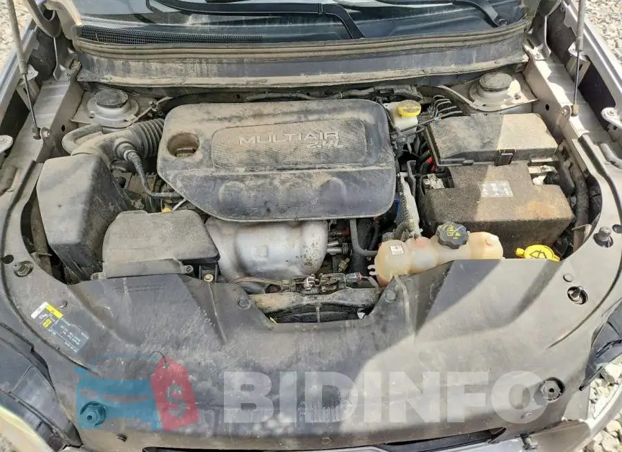 1C4PJLCB7KD215560 Photo# 12