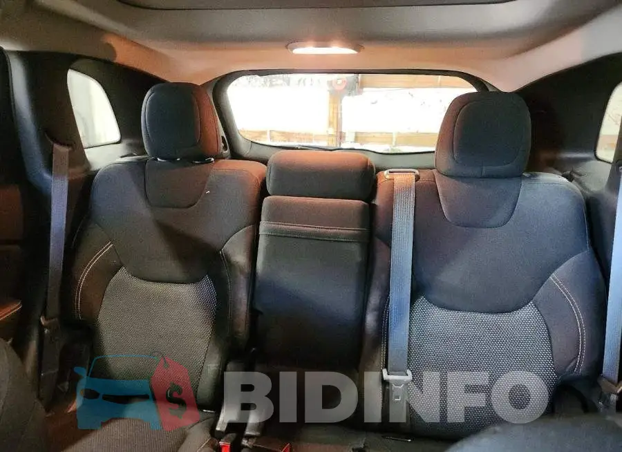 1C4PJMCS9HW530993 Photo# 10