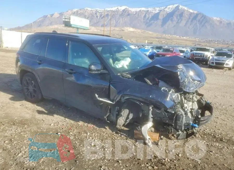 1C4RJYB65R8510878 Photo# 4
