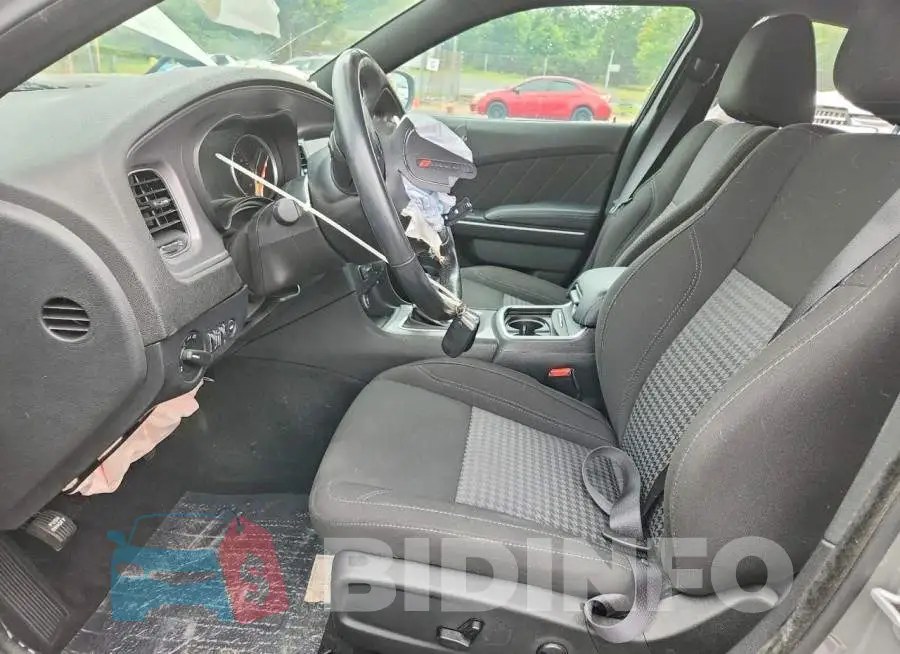 2C3CDXBGXPH656883 Photo# 7