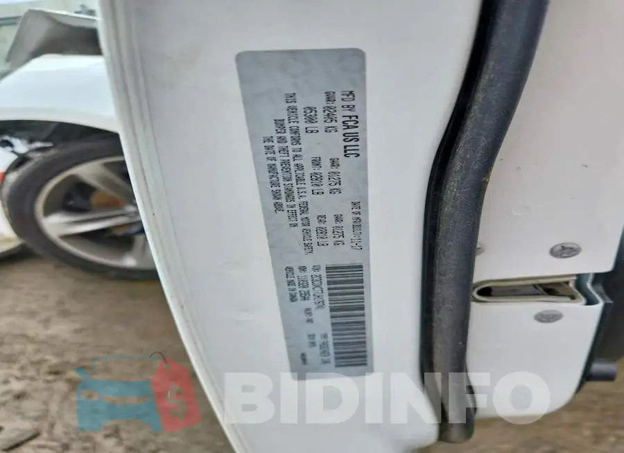 2C3CDXCT7JH176741 Photo# 12