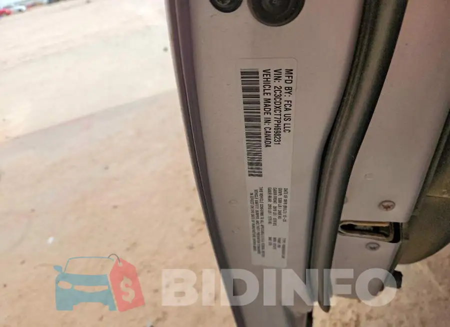 2C3CDXCT7PH698231 Photo# 12