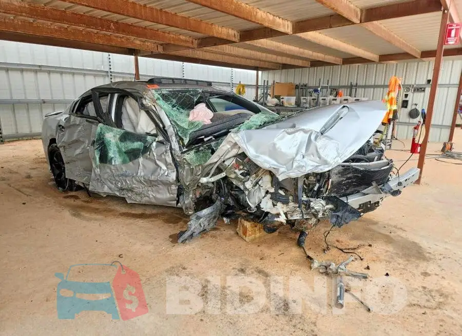 2C3CDXCT7PH698231 Photo# 4