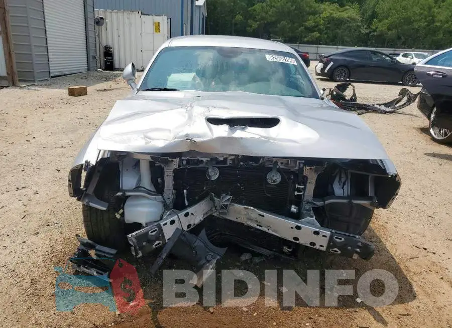 2C3CDZBT2PH610117 Photo# 5