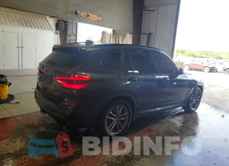 5UXTS3C59KLR74074 Photo# 3