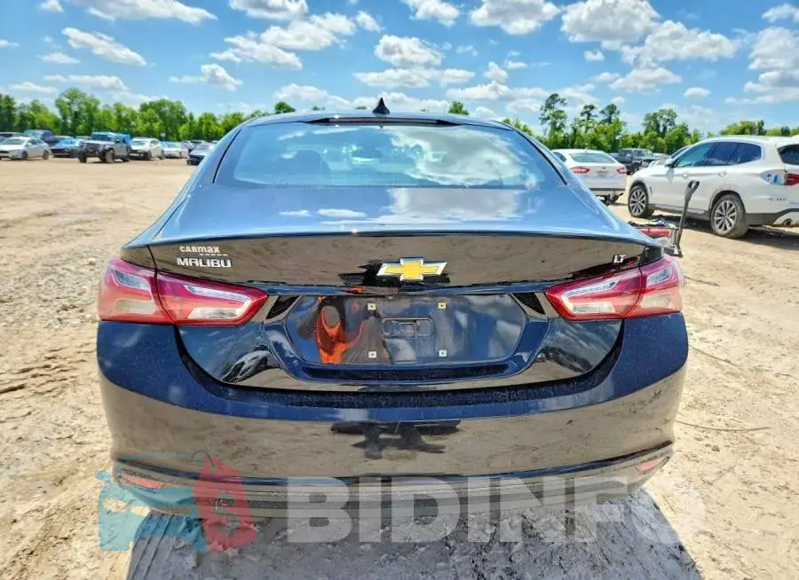 1G1ZD5ST5NF180881 Photo# 6
