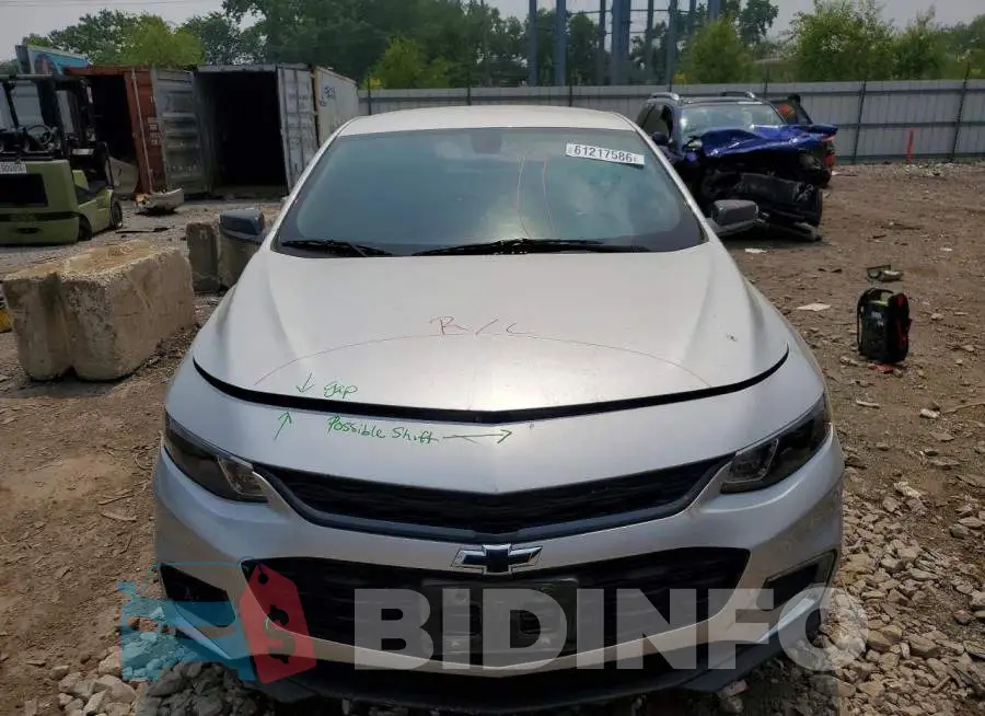 1G1ZD5ST8JF267619 Photo# 5
