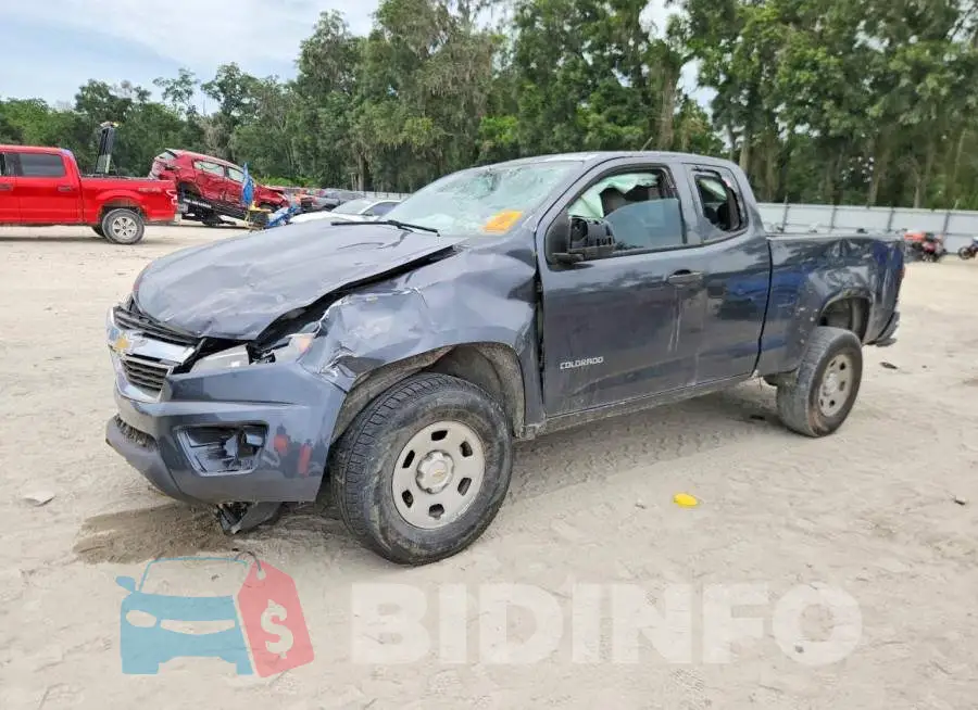 1GCHSBEA9H1263443 Photo# 1