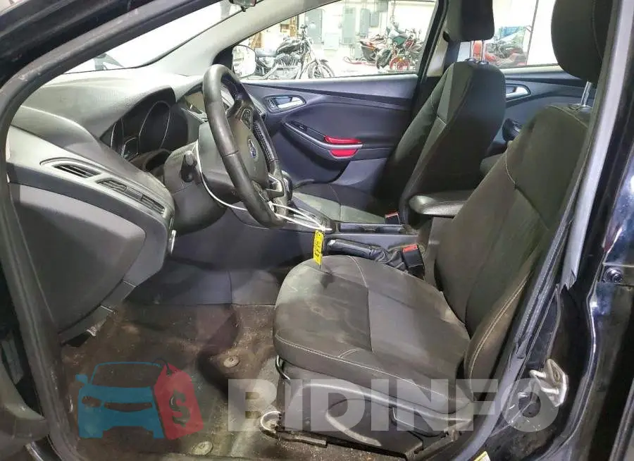1FADP3M20HL330604 Photo# 7