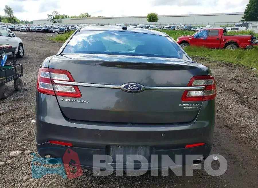 1FAHP2F83JG128254 Photo# 6