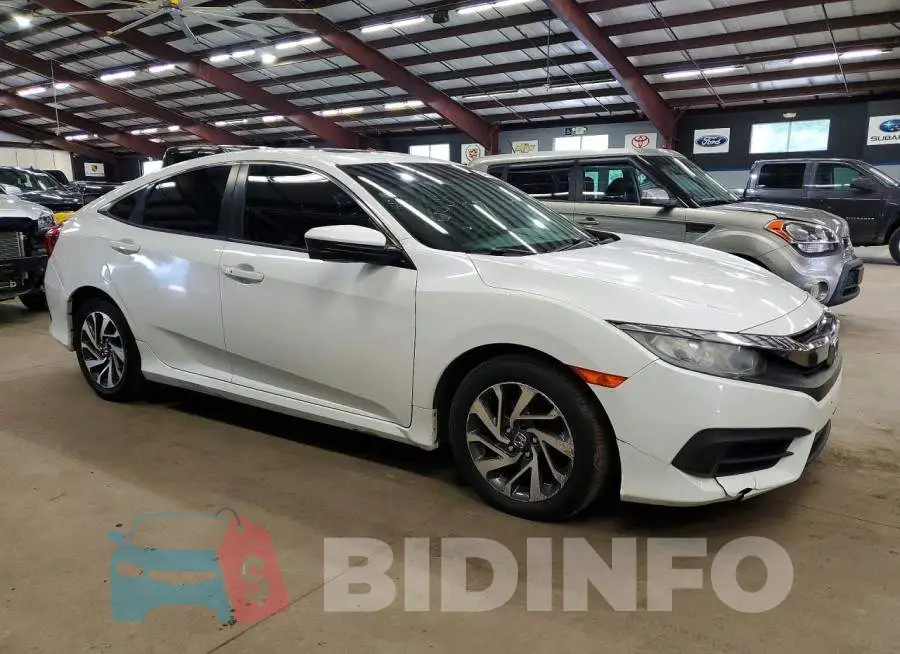 19XFC2F75HE228225 Photo# 4