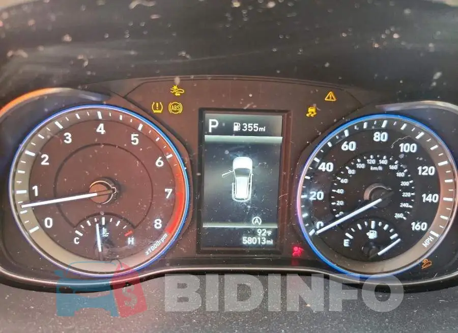 KM8K6CAB1PU931064 Photo# 9