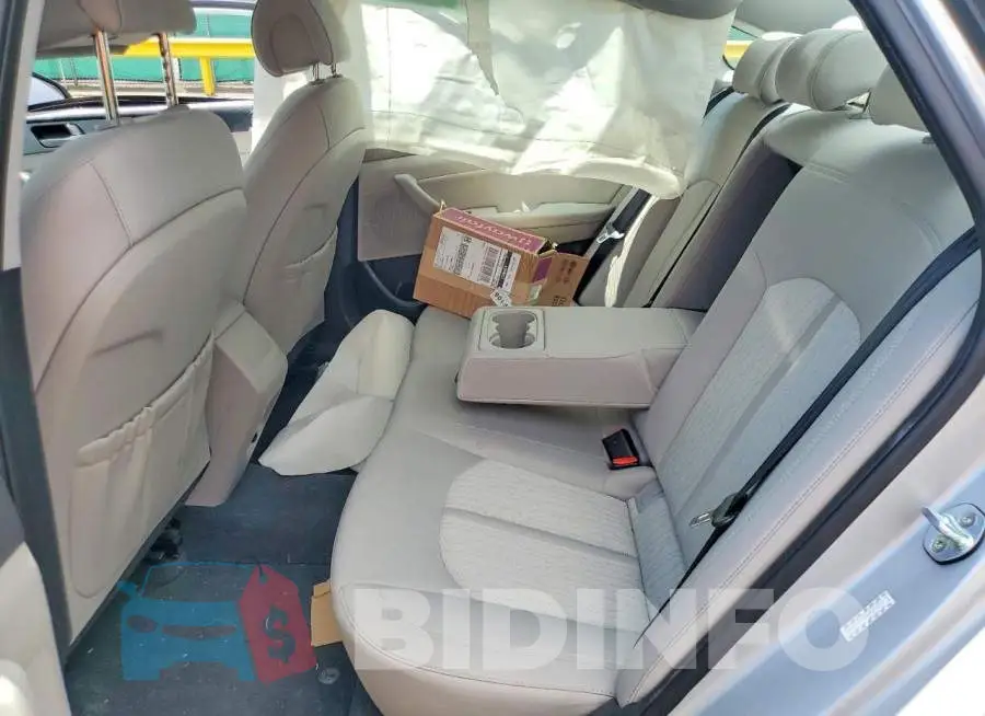KMHE24L36HA067250 Photo# 10
