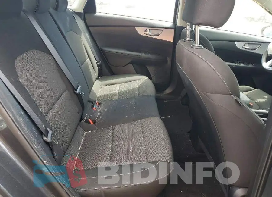 3KPF24AD0RE800928 Photo# 10