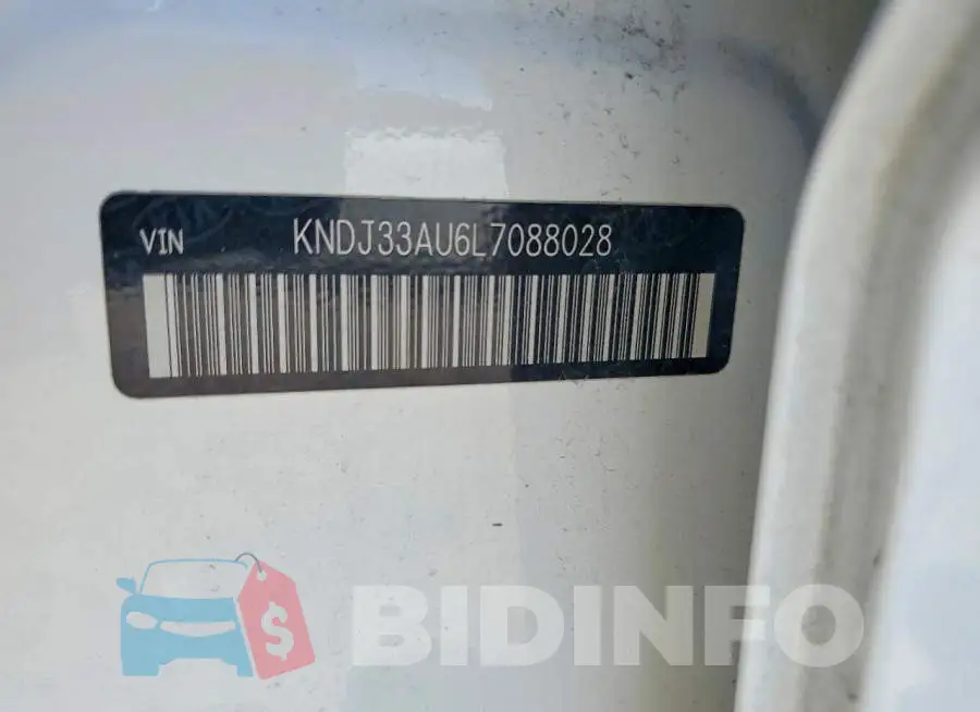 KNDJ33AU6L7088028 Photo# 12