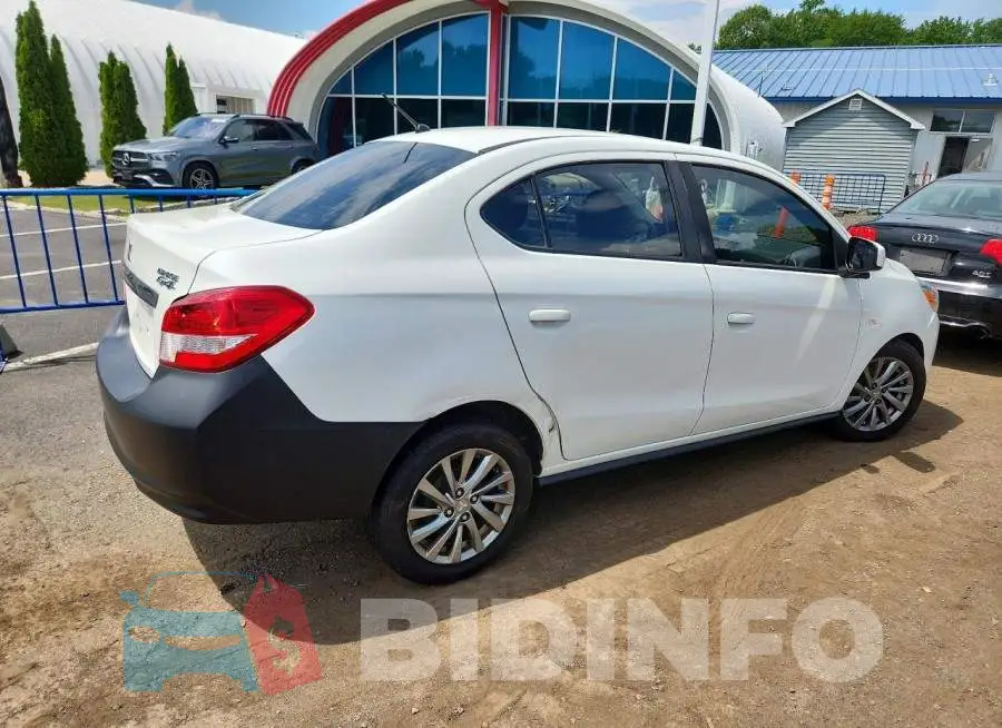 ML32F3FJ8KHF15587 Photo# 3